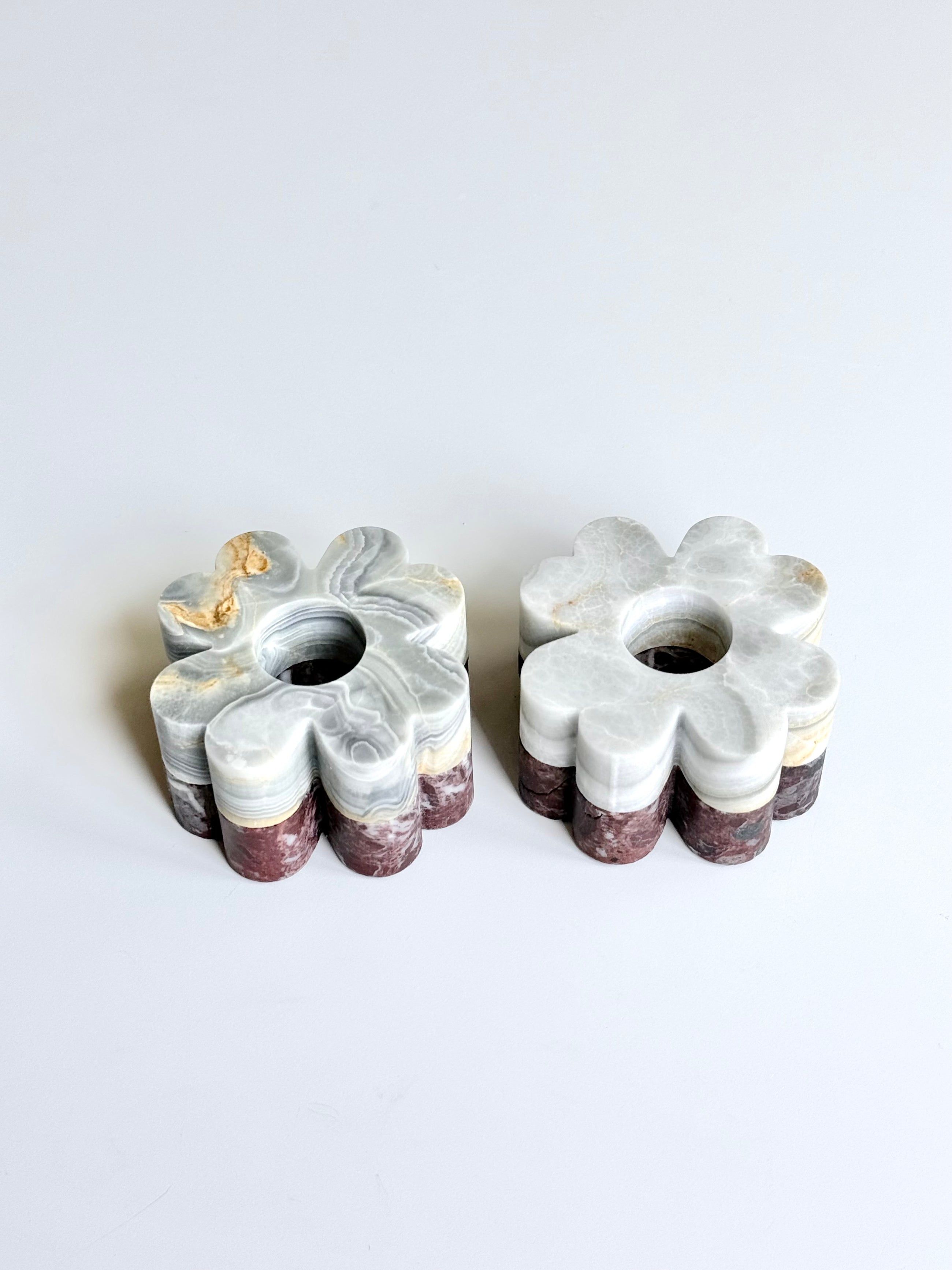 Set of 2 Clover Candleholders