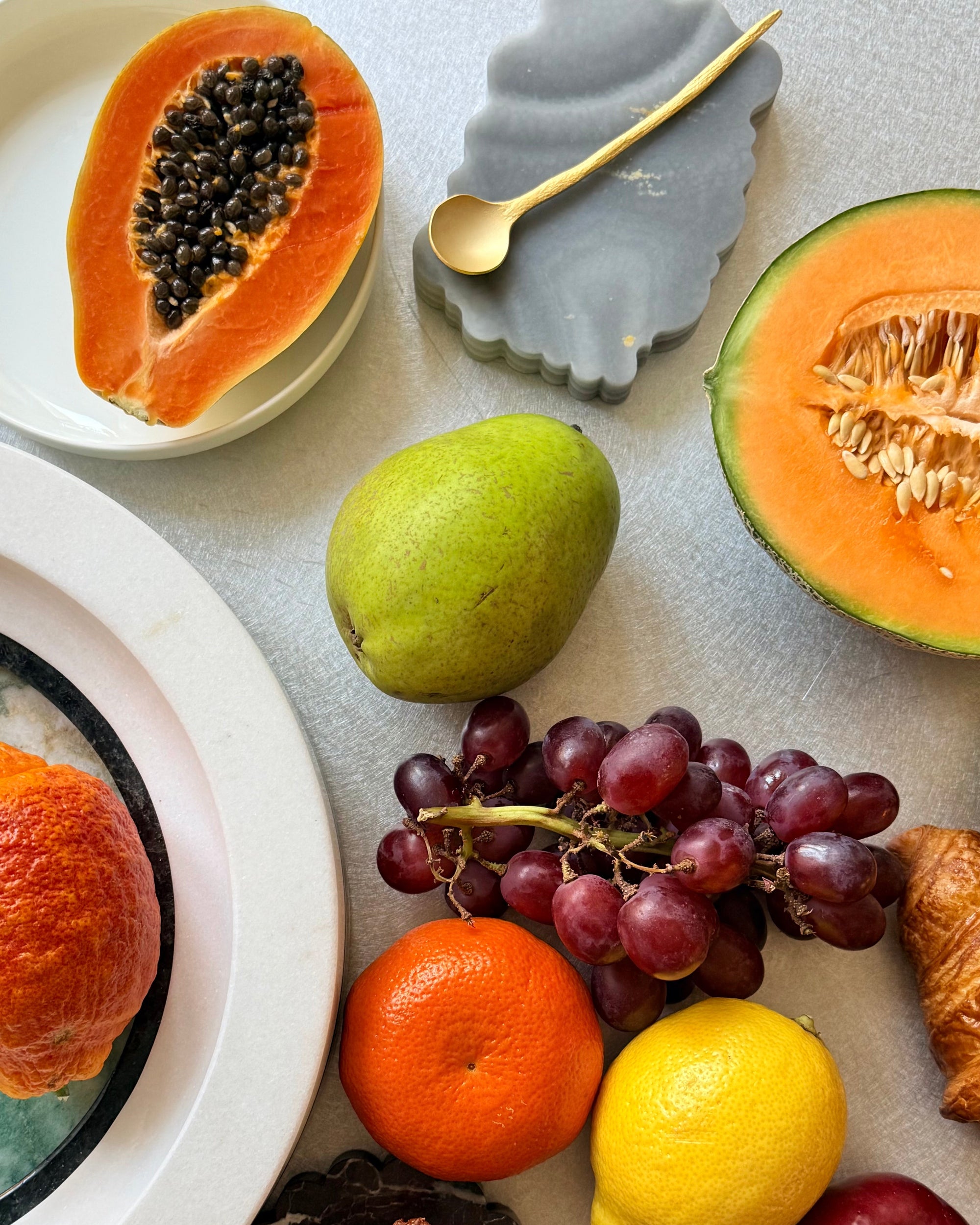 Rosso Levanto Branik round medium