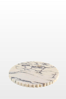 Calacatta Branch round large