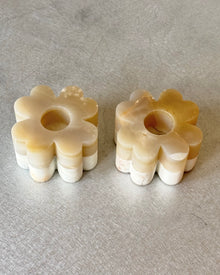 Set of 2 Clover Candleholders