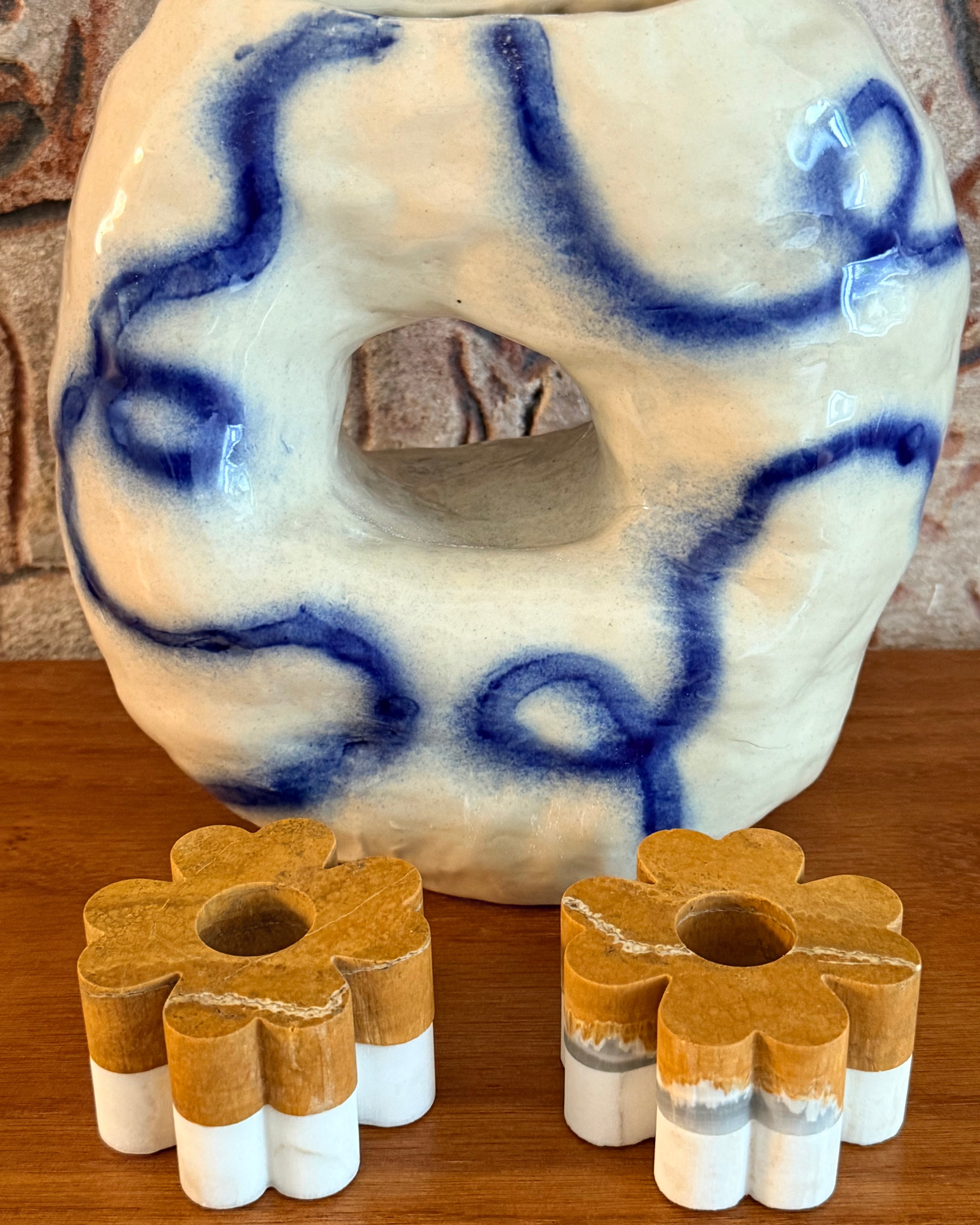 Set of 2 Clover Candleholders