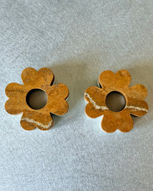 Set of 2 Clover Candleholders