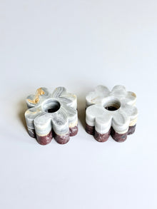 Set of 2 Clover Candleholders