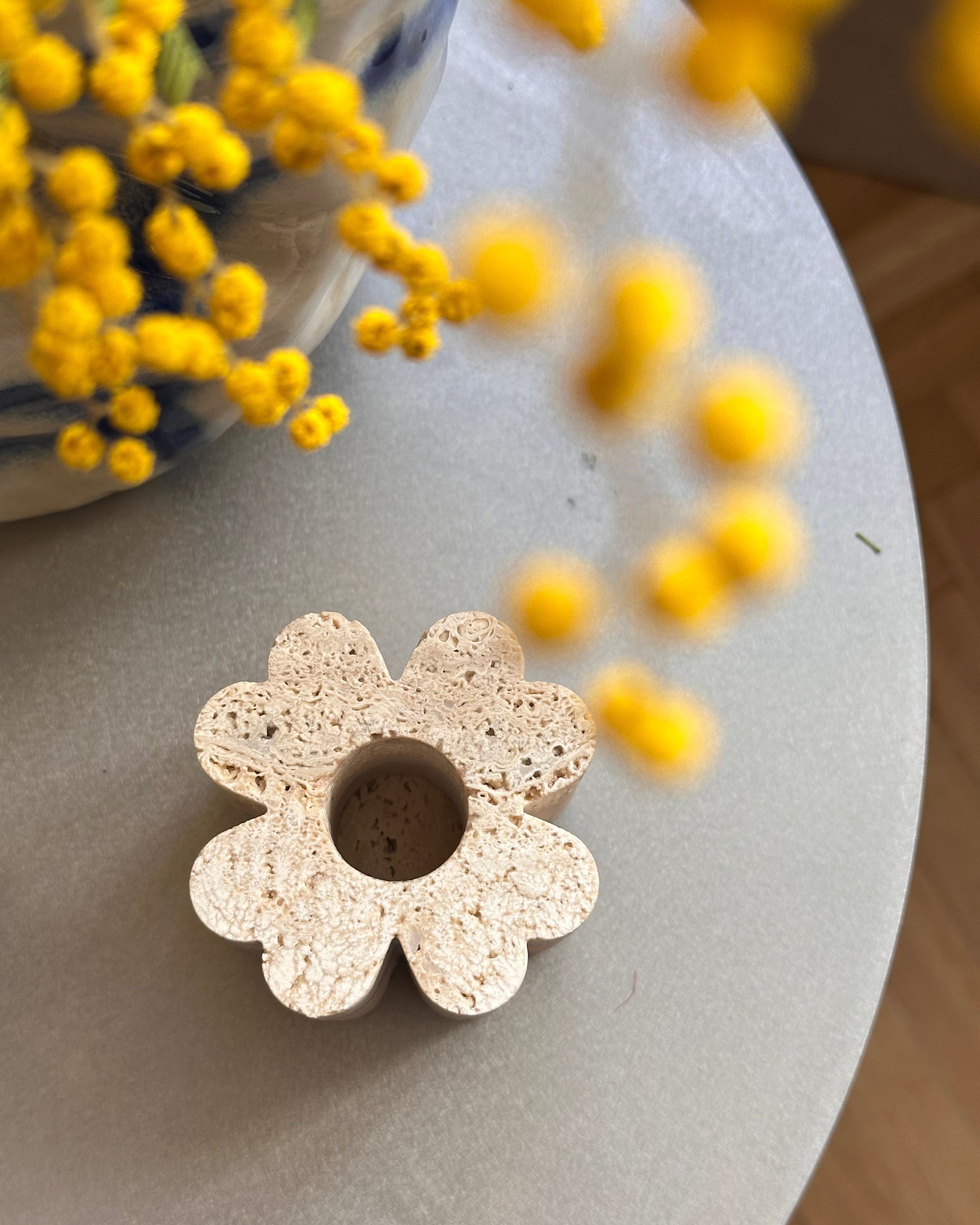Clover Candleholder